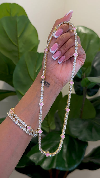 PINK CLOVER TENNIS NECKLACE